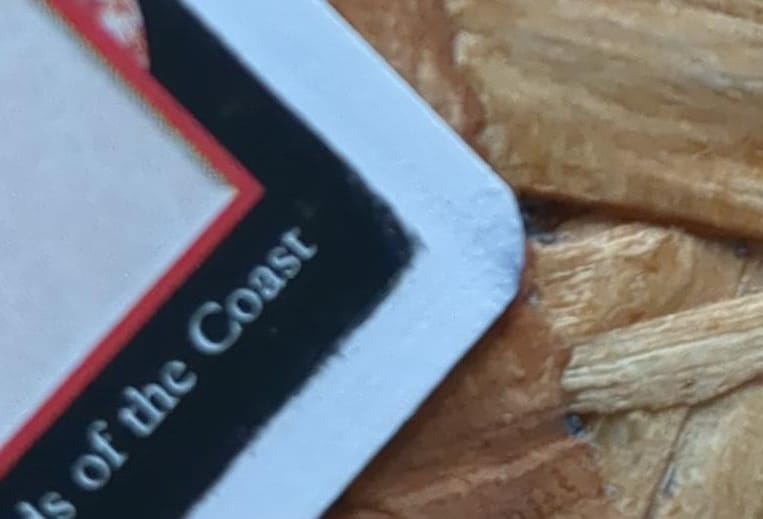 Dettaglio degli angoli e danni